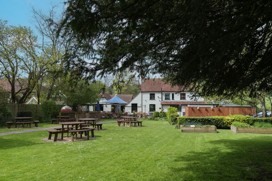 The Hoddington Arms